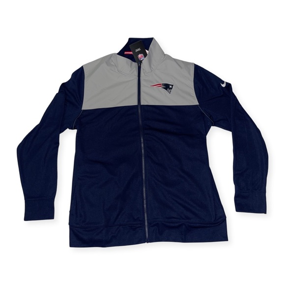 NIKE NEW ENGLAND PATRIOTS ELEMENT ZIP JACKET L NWT $90 RETAIL TEAM ISSUE BLUE - Picture 1 of 2